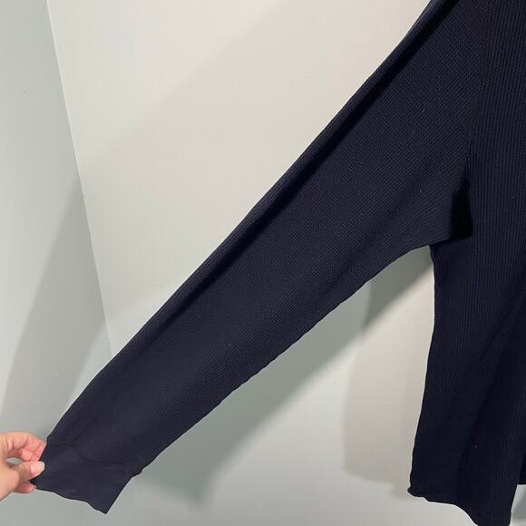 Vtg Y2K Lucky Brand Men Navy Skull Graphics Waffle Knit Long Sleeve Top Size XL - Picture 7 of 8